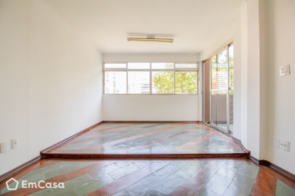 Imóvel na Praça Carlos Gomes, Centro Histórico de São Paulo, São Paulo - SP - ID-35285