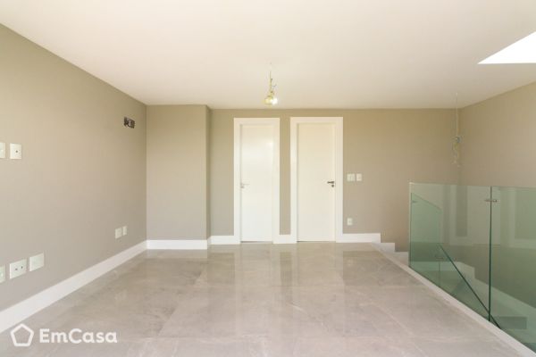 Imóvel na Rua Ivaldo de Azambuja, Barra da Tijuca, Rio de Janeiro - RJ - ID-59873