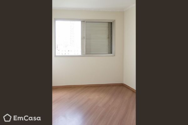 Imóvel na Rua José Paolone, Santa Paula, São Caetano do Sul - SP - ID-28476