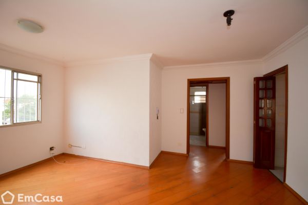 Imóvel na Rua Rahal, Jardim Santa Mena, Guarulhos - SP - ID-39997