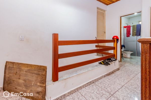Imóvel na Rua Dobrada, Casa Verde, São Paulo - SP - ID-48288