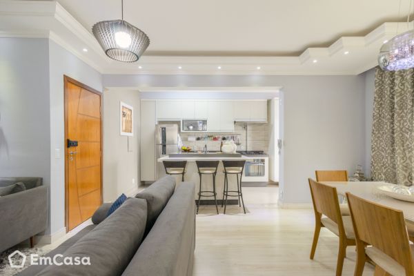 Imóvel na Rua Haia, Jardim Augusta, São José dos Campos - SP - ID-42168