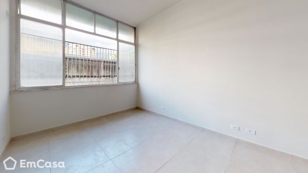 Imóvel na Rua das Laranjeiras, Laranjeiras, Rio de Janeiro - RJ - ID-13767