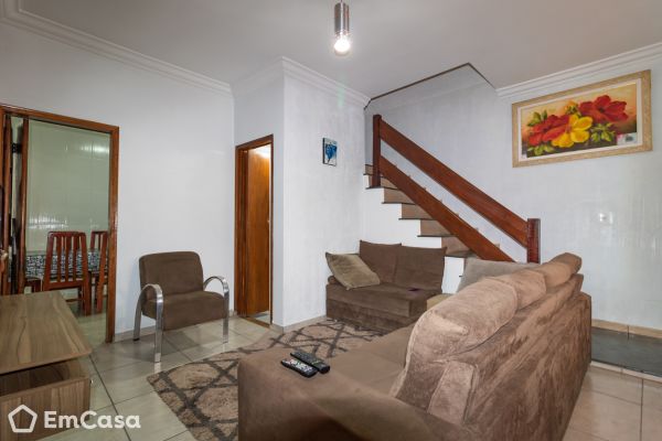 Imóvel na Rua Radamés Nardine, Jardim Guapituba, Mauá - SP - ID-55521