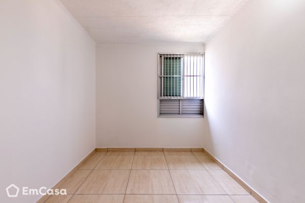Imóvel na Avenida Cidade Jardim, Jardim Satélite, São José dos Campos - SP - ID-32637