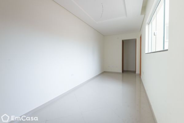 Imóvel na Rua dos Alpes, Vila Curuça, Santo André - SP - ID-40341