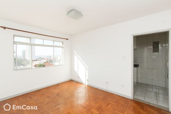 Imóvel na Rua Gama Cerqueira, Cambuci, São Paulo - SP - ID-27026