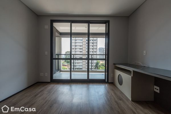 Imóvel na Rua Jorge Tibiriçá, Vila Mariana, São Paulo - SP - ID-12277