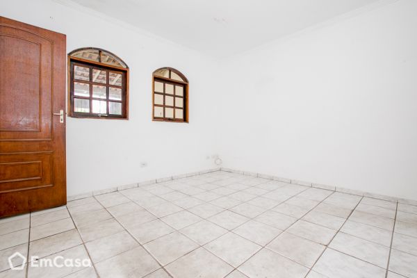 Imóvel na Rua Regulus, Jardim Satélite, São José dos Campos - SP - ID-40244