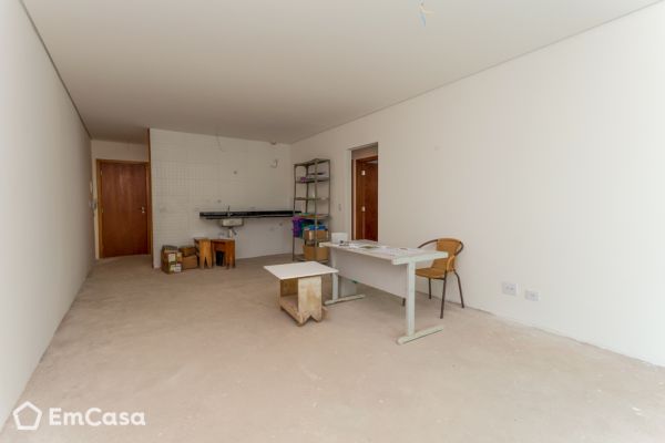 Imóvel na Avenida Vereador José Diniz, Jardim Petrópolis, São Paulo - SP - ID-26205