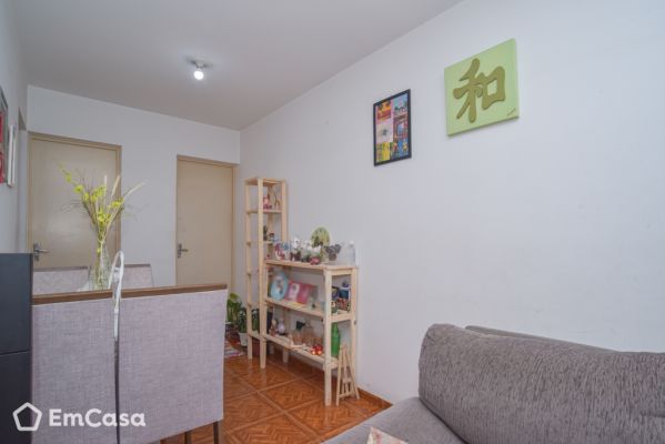 Imóvel na Rua Martim Burchard, Brás, São Paulo - SP - ID-24883