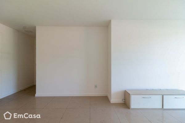 Imóvel na Rua Nossa Senhora Auxiliadora, Santa Rosa, Niterói - RJ - ID-62516
