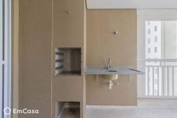 Imóvel na Rua Icatu, Conjunto Residencial Trinta E Um de Marco, São José dos Campos - SP - ID-57880