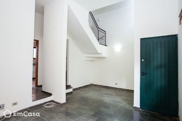 Imóvel na Rua Bertolino Cezário dos Santos, Bosque dos Eucaliptos, São José dos Campos - SP - ID-31927
