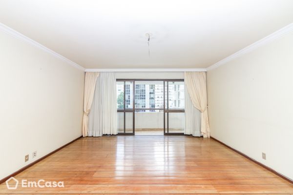 Imóvel na Rua Bahia, Higienópolis, São Paulo - SP - ID-18208