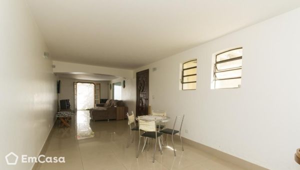 Imóvel na Avenida Jônia, Vila Alexandria, São Paulo - SP - ID-24765