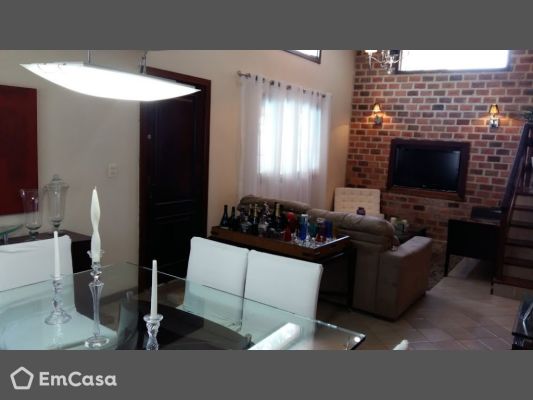 Imóvel na Rua Adalgisa Monteiro, Itaipu, Niterói - RJ - ID-38742