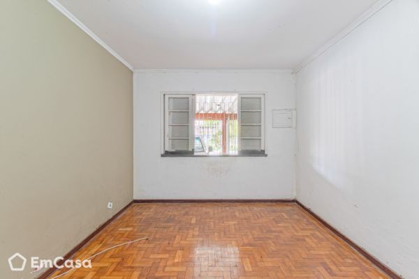 Imóvel na Avenida Duarte da Costa, Jardim Vila Galvão, Guarulhos - SP - ID-38941