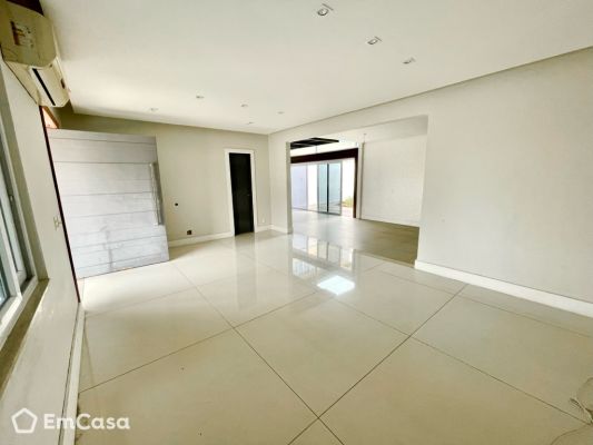 Imóvel na Rua Altamir Lima Souza de Jesus, Itaipu, Niterói - RJ - ID-39265