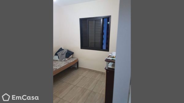 Imóvel na Avenida Doutor João Batista de Souza Soares, Jardim América, São José dos Campos - SP - ID-32502