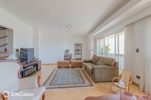 Imóvel na Avenida Heitor Villa Lobos, Vila Ema, São José dos Campos - SP - ID-49065