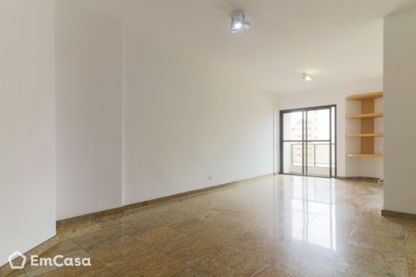 Imóvel na Rua Dona Maria Pera, São Judas, São Paulo - SP - ID-21839