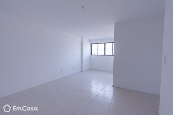 Imóvel na Rua Nelson de Azevedo Souza, Mangabeiras, Maceió - AL - ID-55580
