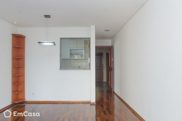 Imóvel na Rua Bárbara Knippelberg Loureiro, Vila Ema, São José dos Campos - SP - ID-30972