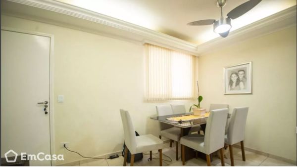 Imóvel na Avenida Doutor Carlos de Campos, Vila Satúrnia, Campinas - SP - ID-37962