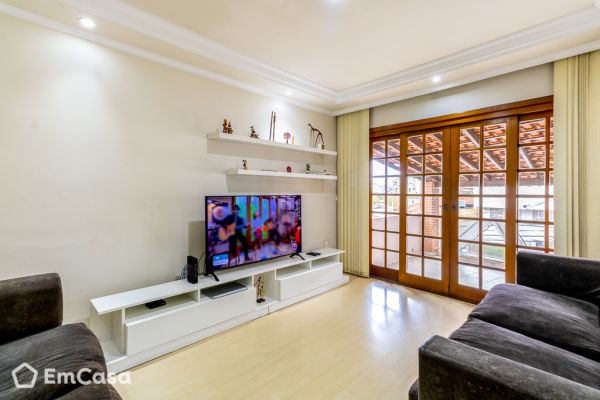 Imóvel na Rua Bororós, Vila Pires, Santo André - SP - ID-63945