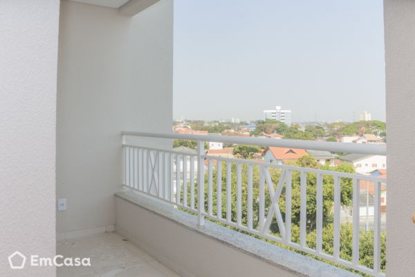 Imóvel na Praça Alexandre Magno, Jardim Oriente, São José dos Campos - SP - ID-30959
