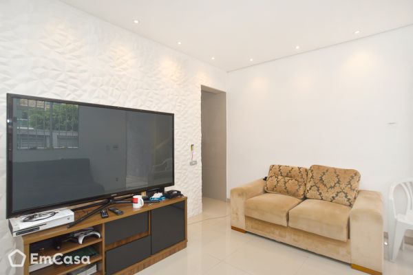 Imóvel na Rua Ferdinando Ramponi, Vila Carmosina, São Paulo - SP - ID-63745