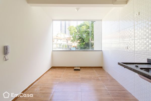 Imóvel na Praça Veranópolis, Vila Antonina, São Paulo - SP - ID-51379