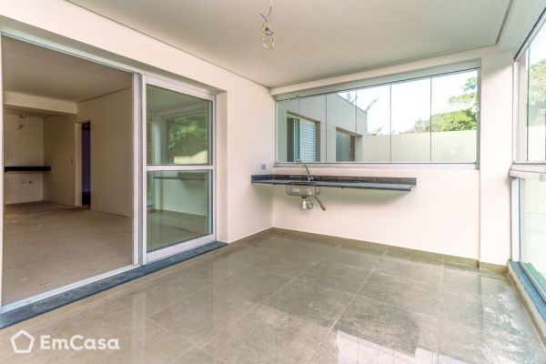 Imóvel na Avenida Vereador José Diniz, Jardim Petrópolis, São Paulo - SP - ID-26259
