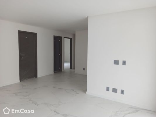 Imóvel na Avenida Doutor José Sampaio Luz, Ponta Verde, Maceió - AL - ID-61378