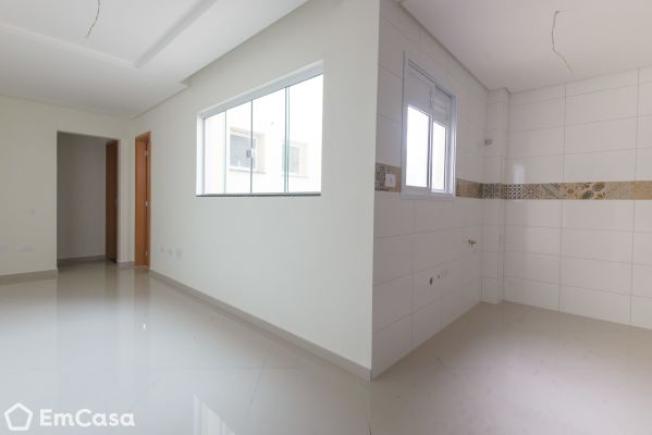 Imóvel na Rua dos Alpes, Vila Curuça, Santo André - SP - ID-40341