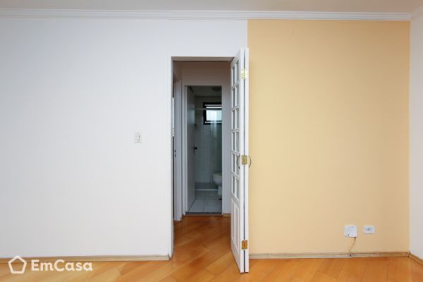 Imóvel na Rua Jaboticabal, Vila Bertioga, São Paulo - SP - ID-20489
