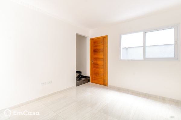 Imóvel na Rua Arujá, Vila Curuça, Santo André - SP - ID-49726