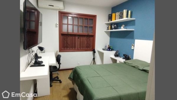 Imóvel na Rua Dom Luiz de Lasagna, Santa Rosa, Niterói - RJ - ID-40747
