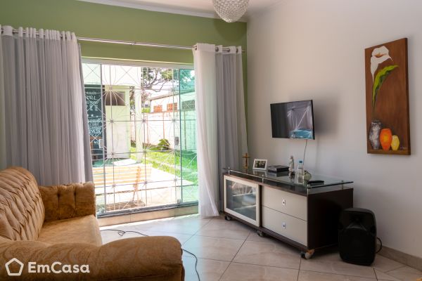 Imóvel na Rua Orós, Palmeiras de São José, São José dos Campos - SP - ID-43312