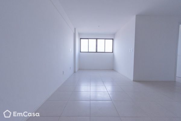 Imóvel na Rua Nelson de Azevedo Souza, Mangabeiras, Maceió - AL - ID-55652