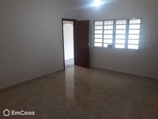 Imóvel na Rua Cedral, Jardim Satélite, São José dos Campos - SP - ID-45559