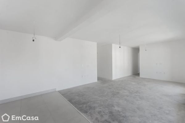 Imóvel na Avenida Nossa Senhora de Fátima, Taquaral, Campinas - SP - ID-56260