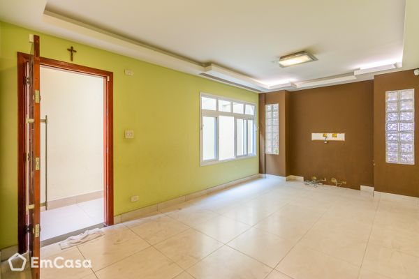 Imóvel na Rua Pedro Nolasco da Cunha, Jardim Avelino, São Paulo - SP - ID-71125