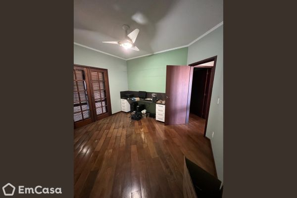 Imóvel na Rua Fernando da Cruz Passos, Jardim Quarto Centenário, Campinas - SP - ID-55110