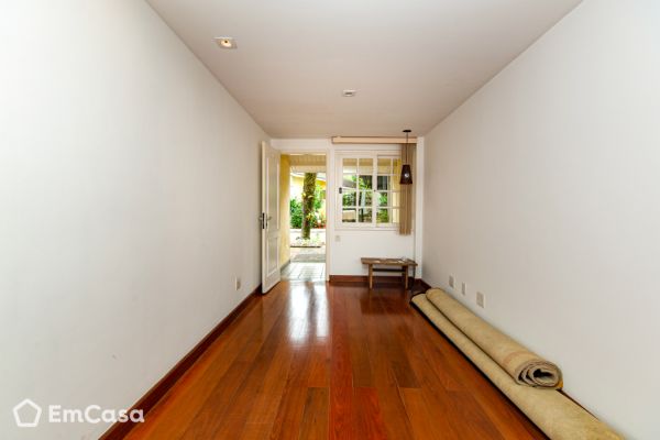 Imóvel na Rua Itapuca, Inga, Niterói - RJ - ID-38599