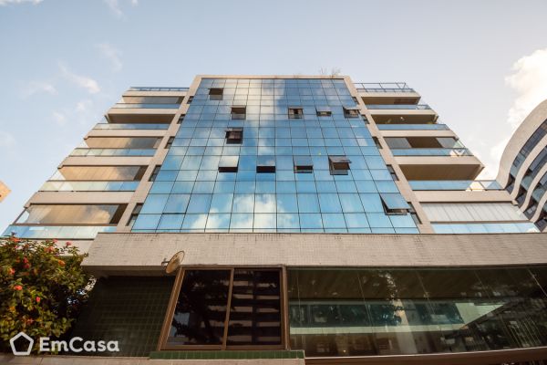 Imóvel na Avenida Doutor Antônio Gomes de Barros, Jatiúca, Maceió - AL - ID-66198
