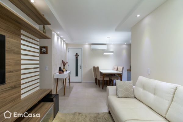 Imóvel na Rua Padre Emílio Miotti, Santa Rosa, Niterói - RJ - ID-68638
