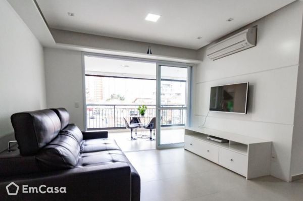 Imóvel na Rua Roque Petrella, Vila Cordeiro, São Paulo - SP - ID-38892