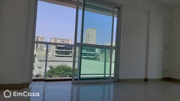 Imóvel na Rua da Matriz, Botafogo, Rio de Janeiro - RJ - ID-23896